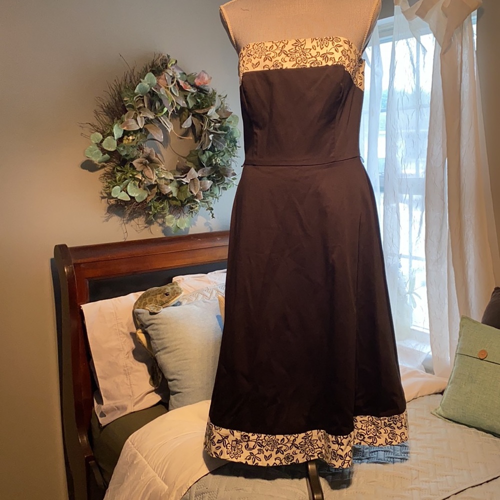 White House Black Market Strapless Mid Length Dress Semi Formal party black 10